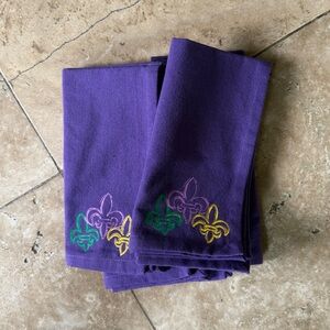 ROYAL STANDARD Mardi Gras napkins, freshly dry clean 17 x 18”